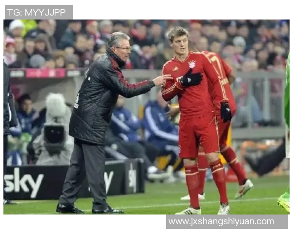 赫罗纳与巴拉多利德首发阵容揭晓双方实力对决即将展开