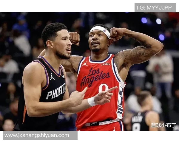 快船崩溃?比尔报销仅仅导火线算了! 快船崩溃?比尔报销仅仅导火线算了!